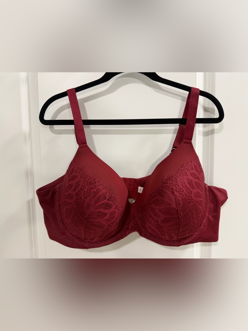 Auden Lace Detail Full-Coverage Bra in Deep Wine